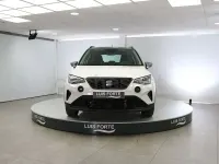 Usado Seat Arona Style 110 CV (80 kW) 2023 Blanco SUV