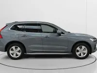 Usado Volvo XC60 Momentum 197 CV (144 kW) 2022 Gris SUV