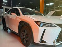 Usado Lexus UX Business Edition 184 CV (135 kW) 2021 Blanco SUV