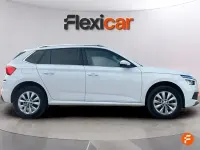 Usado Skoda Kamiq Ambition 115 HP (84 kW) 2021 Branco SUV