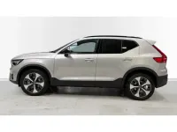 Usado Volvo XC40 Ultra 163 HP (119 kW) 2024 Cinzento SUV