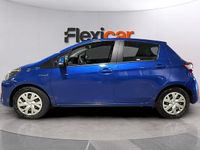 Usado Toyota Yaris Hybrid Business Edition 116 CV (85 kW) 2020 Azul Berlina