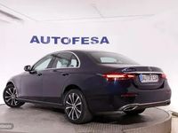 Usado Mercedes E300 306 CV (225 kW) 2021 Azul Berlina