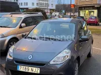 Usado Renault Clio GrandTour 100 CV (73 kW) 2009 Gris / plata Familiar