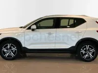 Nuevo Volvo XC40 Core 163 CV (119 kW) 2026 Blanco SUV