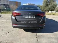 Usado Kia Optima 136 CV (100 kW) 2013 Gris / plata Berlina