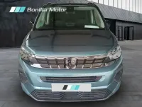 Usado Peugeot Rifter Allure 100 CV (73 kW) 2024 Azul Monovolumen