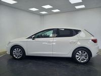 Usado Seat Leon Reference 111 CV (81 kW) 2018 Blanco Berlina