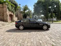 Usado Jaguar XE Prestige 200 CV (147 kW) 2017 Negro Berlina