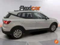 Usado Seat Arona Style 115 CV (84 kW) 2024 Blanco SUV
