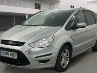 Usado Ford S-MAX Trend 140 CV (102 kW) 2012 Gris / plata Monovolumen