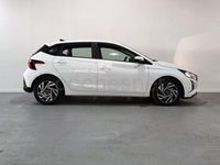 Usado Hyundai i20 100 CV (73 kW) 2024 Blanco Berlina