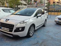 Usado Peugeot 3008 200 CV (147 kW) 2013 Blanco Familiar