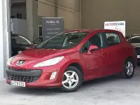 Usado Peugeot 308 Envy 98 CV (72 kW) 2010 Rojo Berlina