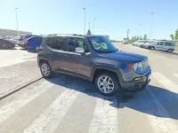 Usado Jeep Renegade Limited 120 HP (88 kW) 2018 Cinzento SUV