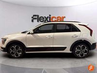 Usado Kia Niro 141 HP (103 kW) 2024 Branco SUV
