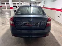 Usado Skoda Octavia 105 CV (77 kW) 2010 Gris / plata Berlina