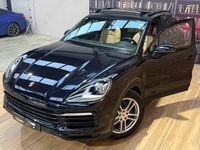 Käytetty Porsche Cayenne 340 HP (250 kW) 2019 Musta Katumaasturi