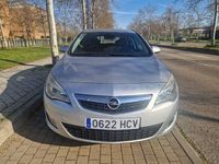 Usado Opel Astra Selective 110 HP (80 kW) 2011 Cinzento Sedan