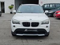 Käytetty BMW X1 Comfort Edition 177 HP (130 kW) 2010 Valkoinen Katumaasturi