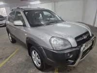 Usado Hyundai Tucson Comfort 112 CV (82 kW) 2004 Gris / plata SUV