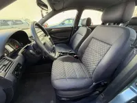 Usado Audi A6 150 CV (110 kW) 2002 Gris / plata Berlina