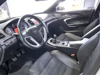 Usado Opel Insignia OPC 325 CV (239 kW) 2009 Blanco Berlina