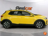 Usado Kia Stonic 120 CV (88 kW) 2018 Amarillo SUV
