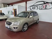Usado Kia Carens 140 CV (102 kW) 2007 Beige Monovolumen