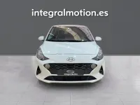 Usado Hyundai i10 66 CV (48 kW) 2022 Blanco Utilitario