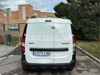 Usado Dacia Dokker 102 CV (75 kW) 2019 Blanco Monovolumen