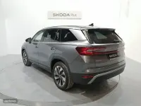 Usado Skoda Kodiaq Selection 204 CV (150 kW) 2025 Gris / plateado SUV