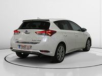 Usado Toyota Auris Hybrid Advance 136 CV (100 kW) 2016 Blanco Berlina
