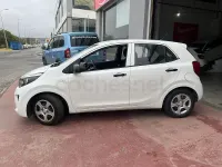 Usado Kia Picanto 67 CV (49 kW) 2019 Blanco Utilitario