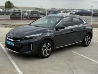 Usado Kia XCeed 101 CV (74 kW) 2024 Gris SUV