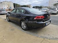 Usado VW Passat Advance 120 CV (88 kW) 2017 Negro Berlina