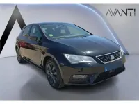 Usado Seat Leon Style 130 CV (95 kW) 2019 Negro Berlina