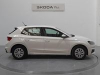 Usado Skoda Fabia Active 95 CV (69 kW) 2022 Blanco Utilitario