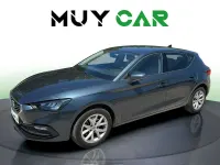 Usado Seat Leon Style 131 CV (96 kW) 2023 Gris Utilitario