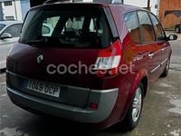 Usado Renault Grand Scénic II Dynamique 120 CV (88 kW) 2004 Granate Monovolumen