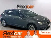 Usado Seat Leon ST Reference 110 CV (80 kW) 2018 Gris Familiar