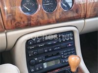 Usado Jaguar XK8 290 CV (213 kW) 2000 Rojo Coupe