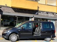 Usado VW Caddy Maxi Trendline 102 CV (75 kW) 2019 Negro Monovolumen