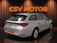 Usado Seat Leon Style 150 CV (110 kW) 2021 Gris Berlina