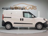 Usado Fiat Doblò 95 CV (69 kW) 2021 Blanco Monovolumen