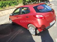Usado Mazda 2 Active 75 CV (55 kW) 2008 Rojo Berlina