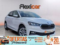 Usado Skoda Fabia Selection 95 CV (69 kW) 2025 Blanco Utilitario