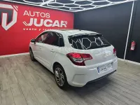 Usado Citroën C4 Exclusive 112 CV (82 kW) 2012 Blanco Berlina