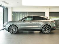 Usado Porsche Cayenne 470 CV (345 kW) 2025 Gris / plata SUV