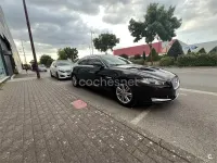 Usado Jaguar XF Luxury 190 CV (139 kW) 2014 Granate Berlina